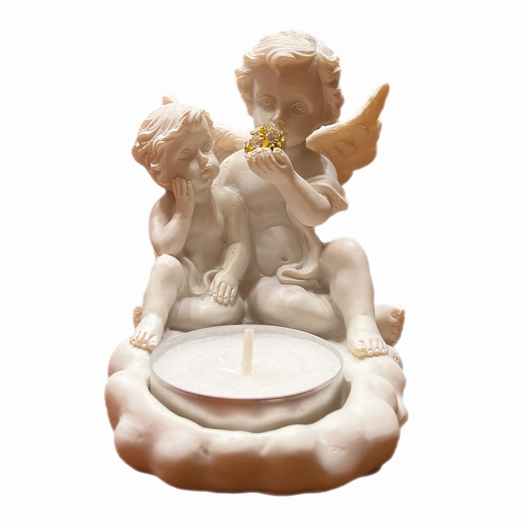 Teeküünlaalus - Inglipaar pilvel -