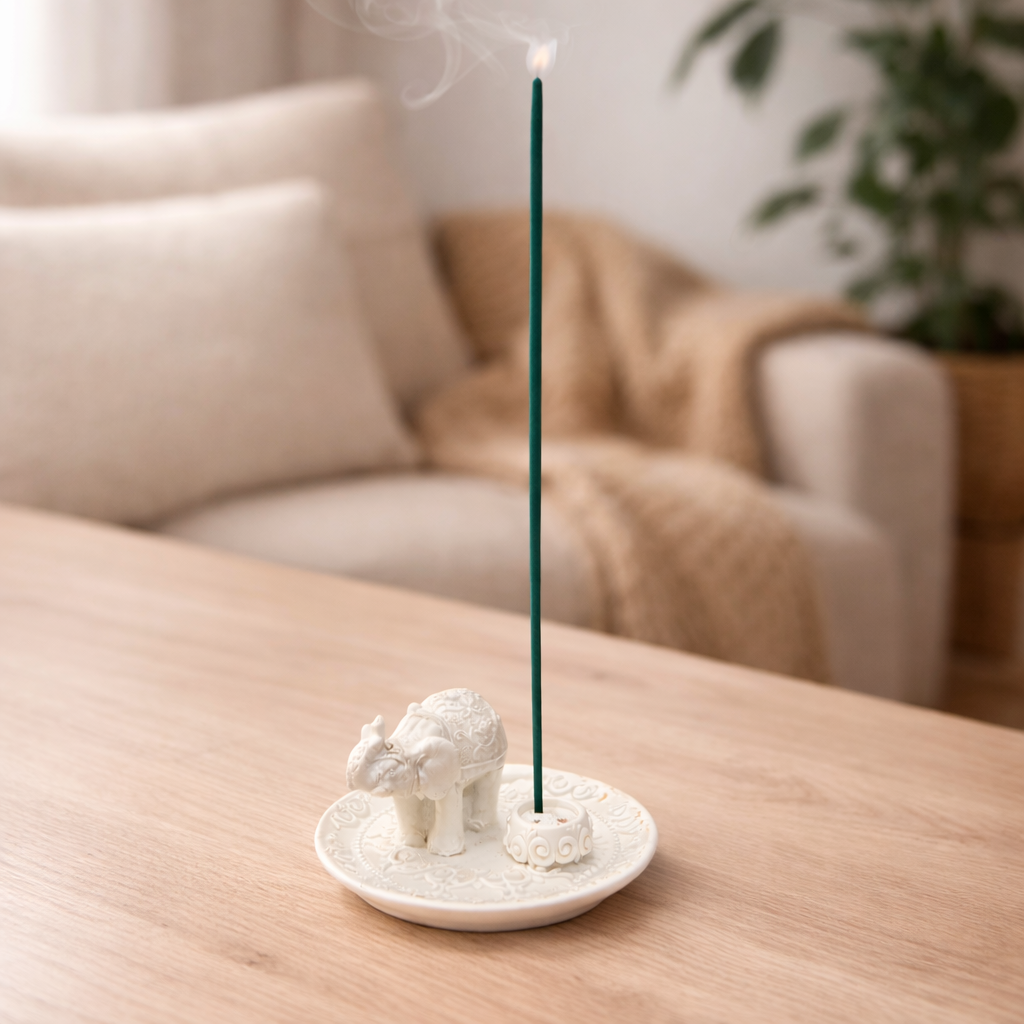 Viirukihoidja - Õnne Elevant - - Image 2